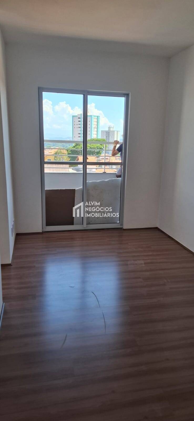 Apartamento à venda com 2 quartos, 52m² - Foto 2