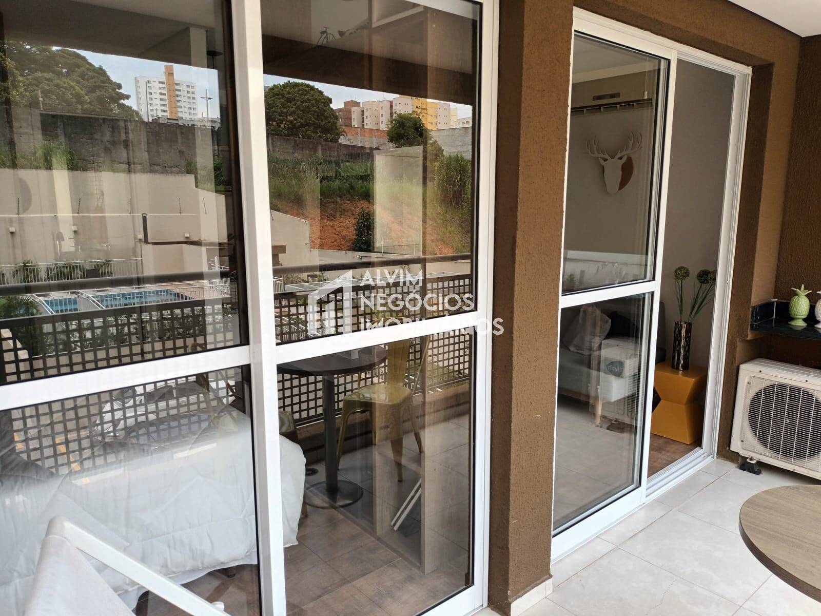 Apartamento para alugar com 1 quarto, 37m² - Foto 25