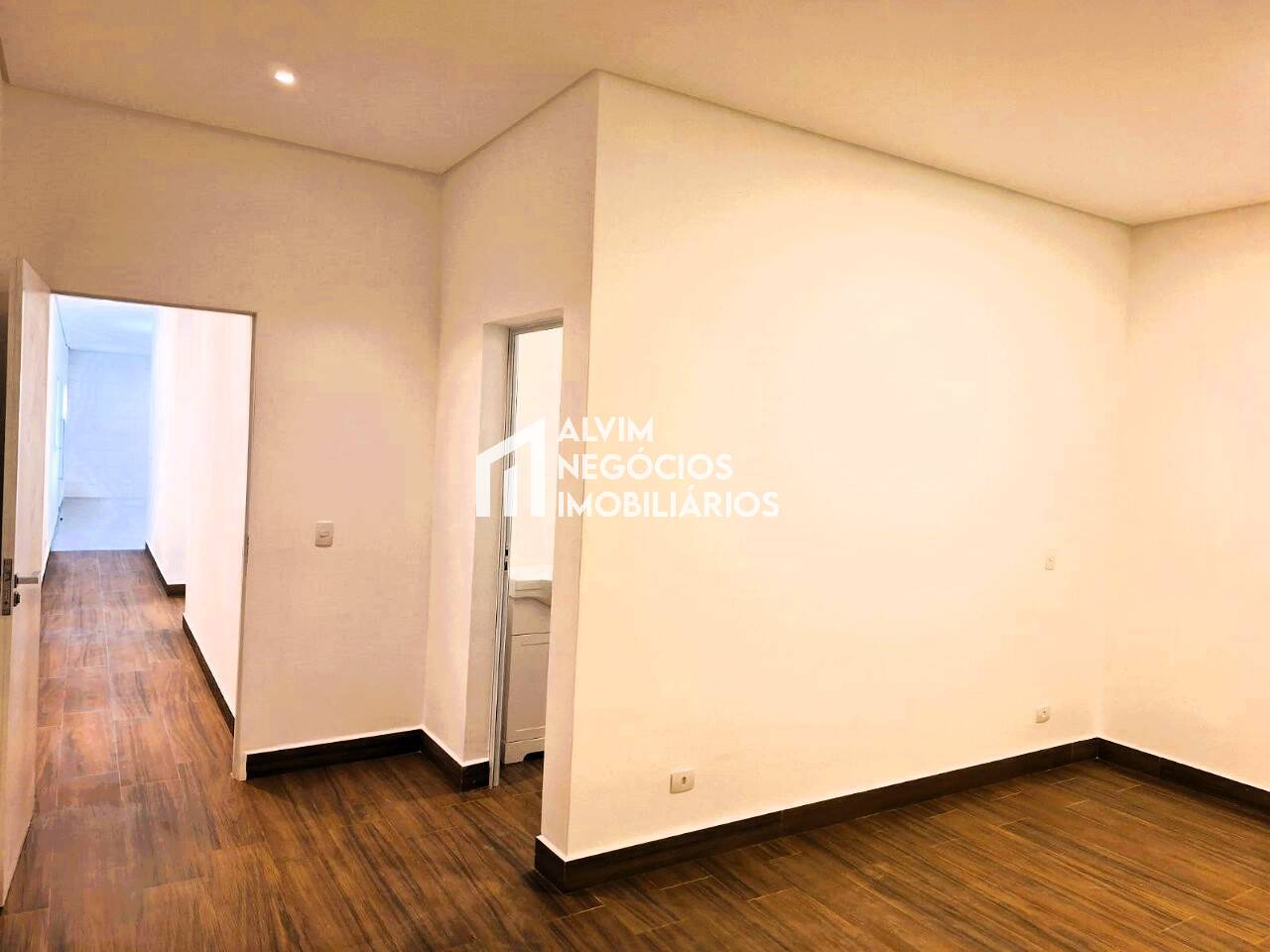 Casa, 3 quartos, 250 m² - Foto 15