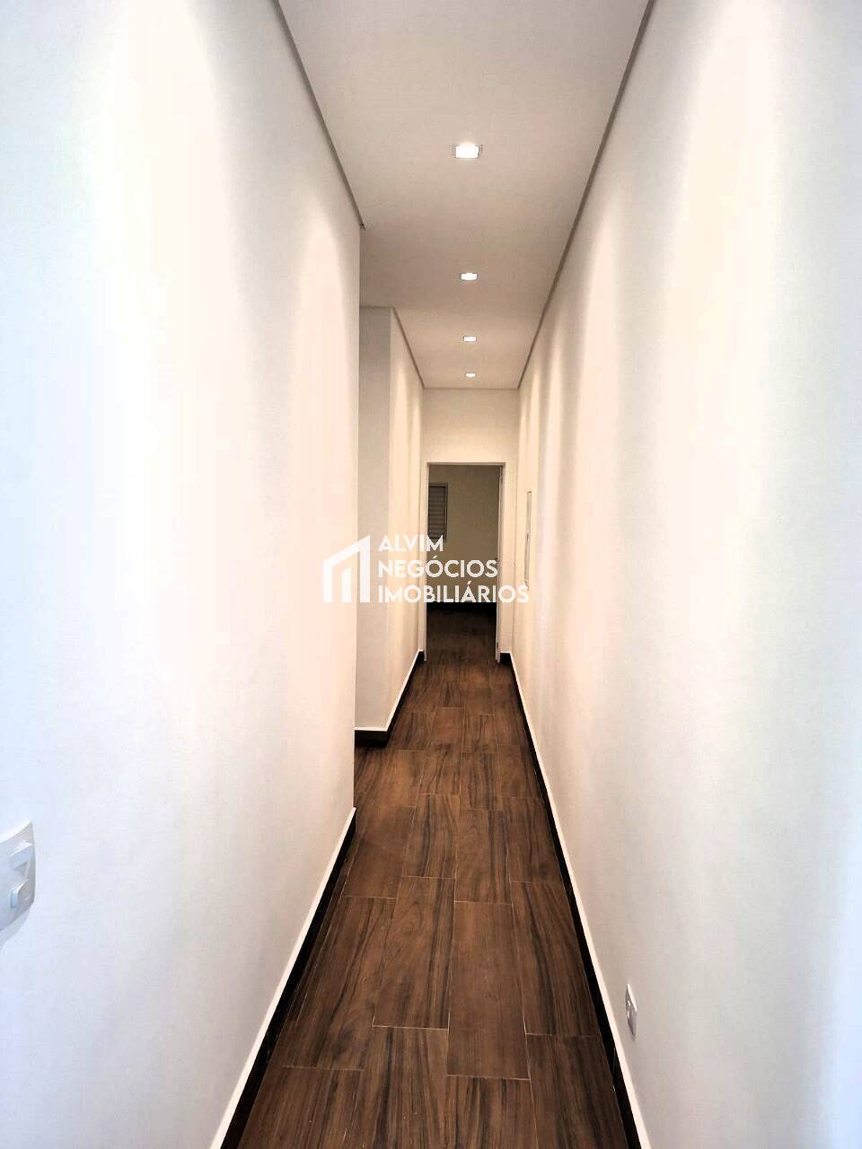 Casa, 3 quartos, 250 m² - Foto 23