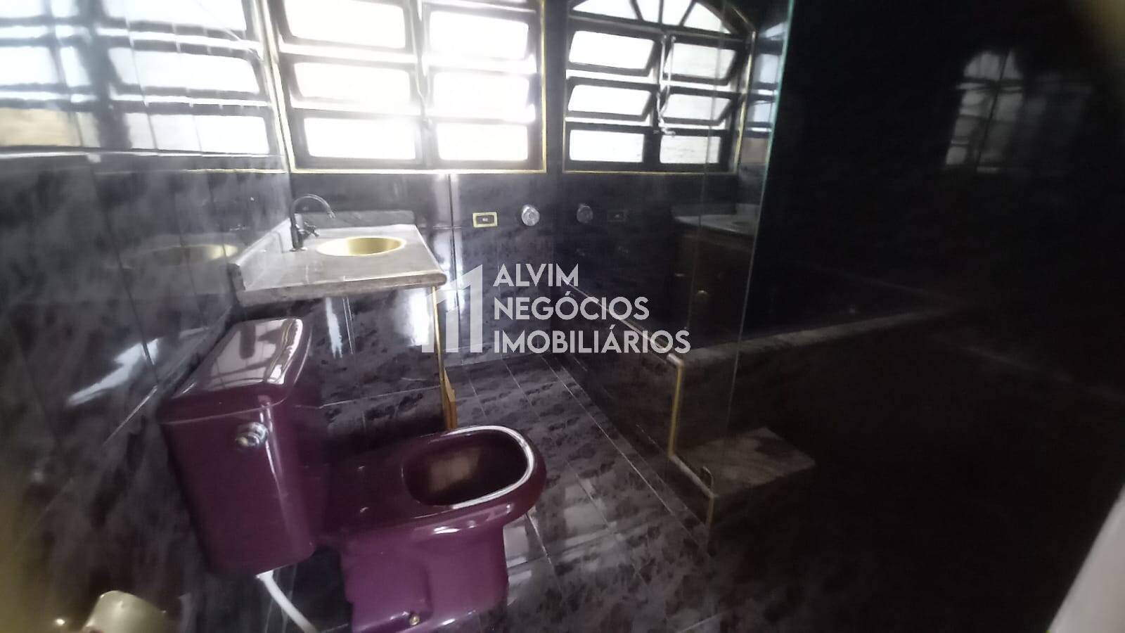 Casa à venda com 3 quartos, 350m² - Foto 11