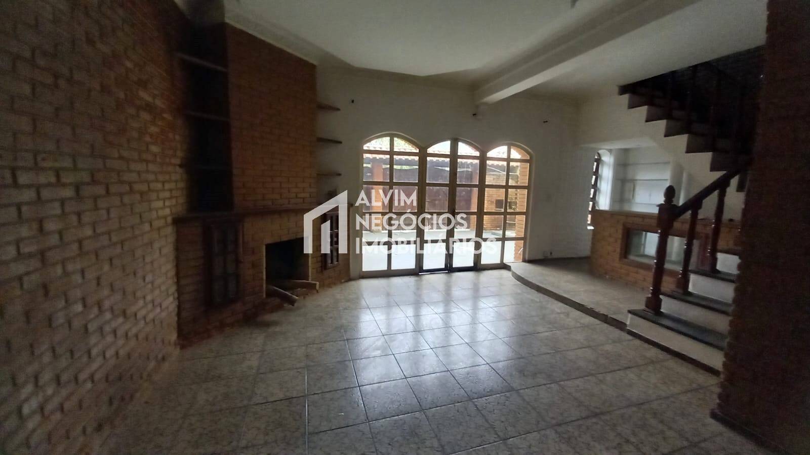 Casa à venda com 3 quartos, 350m² - Foto 16