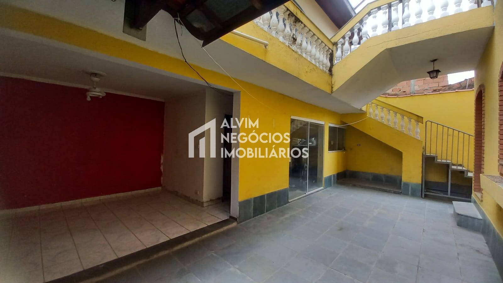 Casa à venda com 3 quartos, 350m² - Foto 28