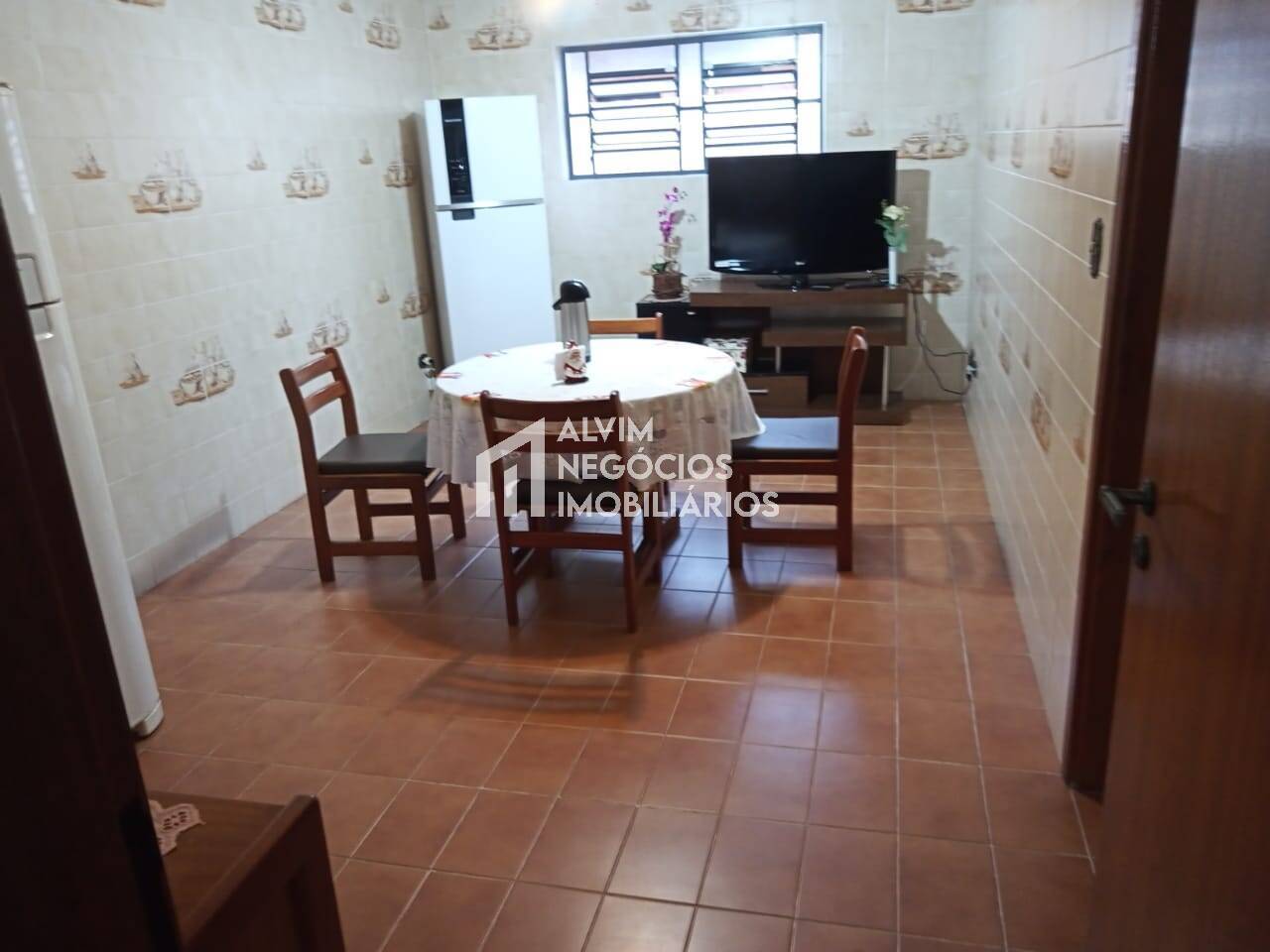 Casa à venda com 4 quartos, 800m² - Foto 18
