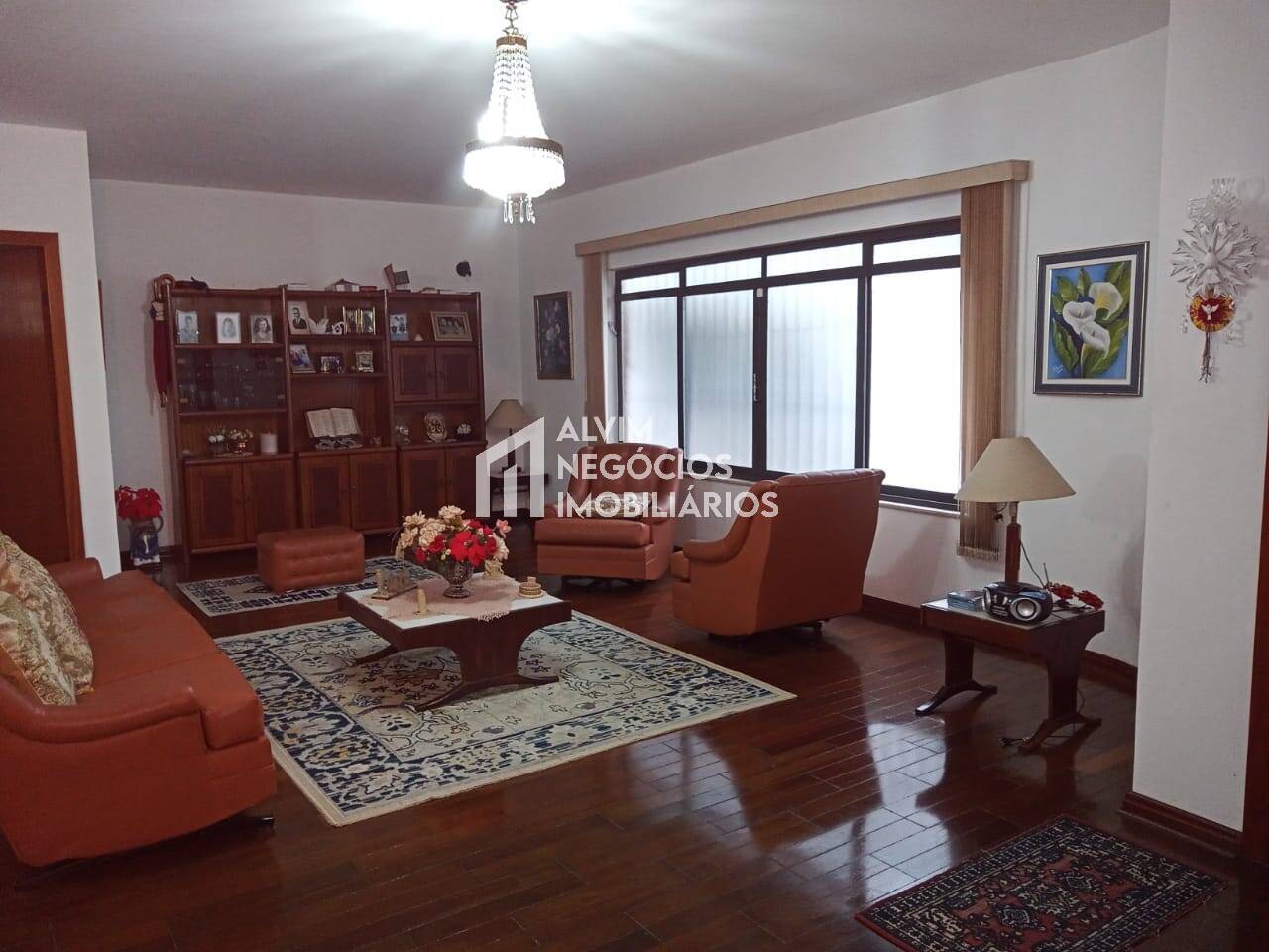 Casa à venda com 4 quartos, 800m² - Foto 24