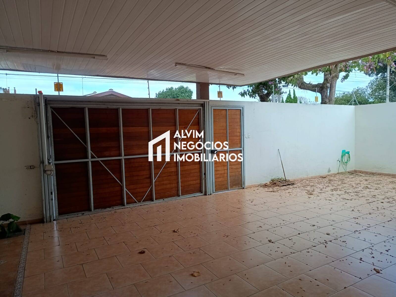 Casa, 4 quartos, 240 m² - Foto 44