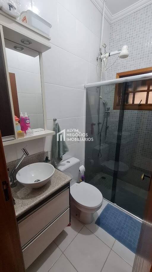 Casa à venda com 3 quartos, 150m² - Foto 11