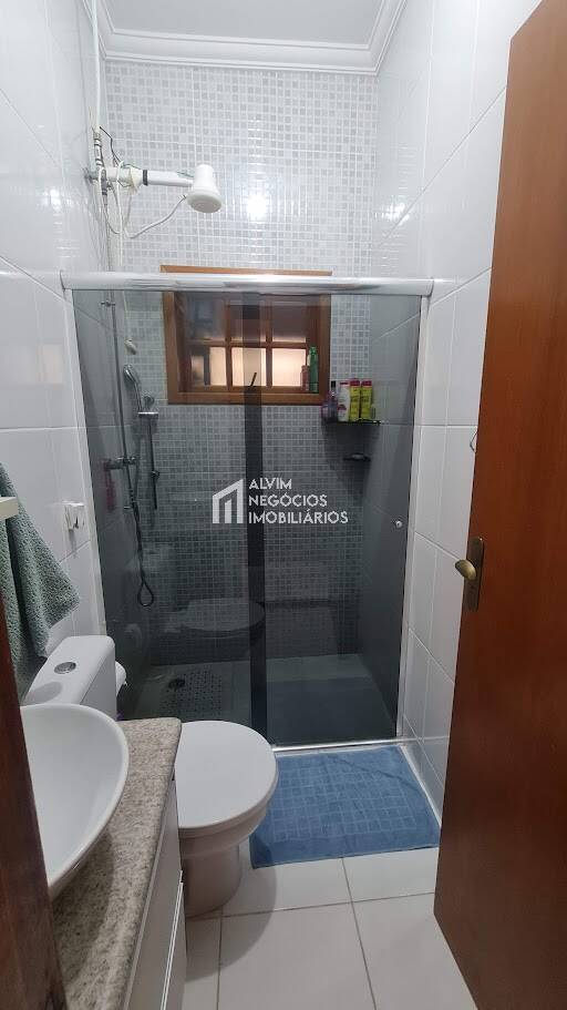 Casa à venda com 3 quartos, 150m² - Foto 12