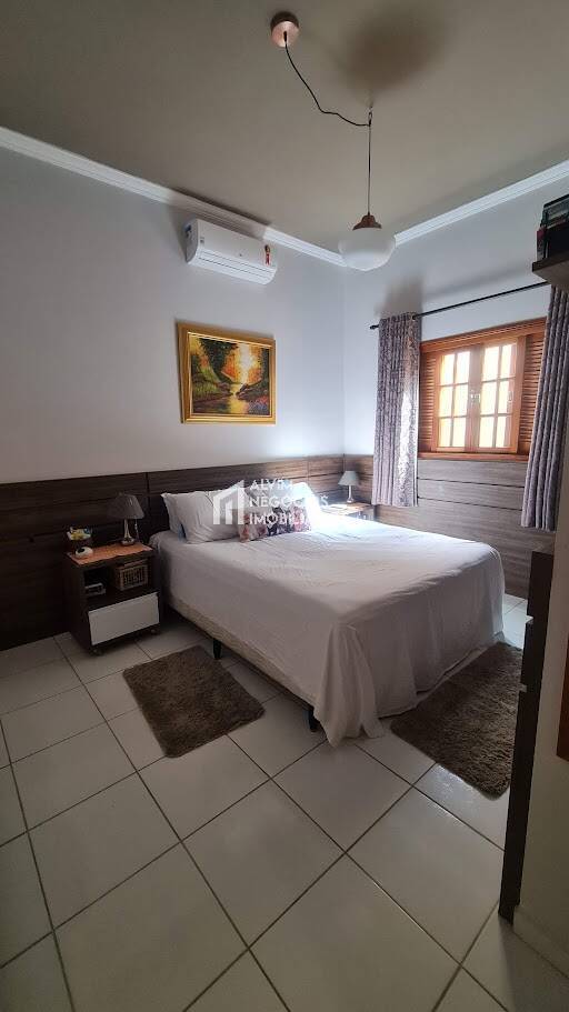 Casa à venda com 3 quartos, 150m² - Foto 19