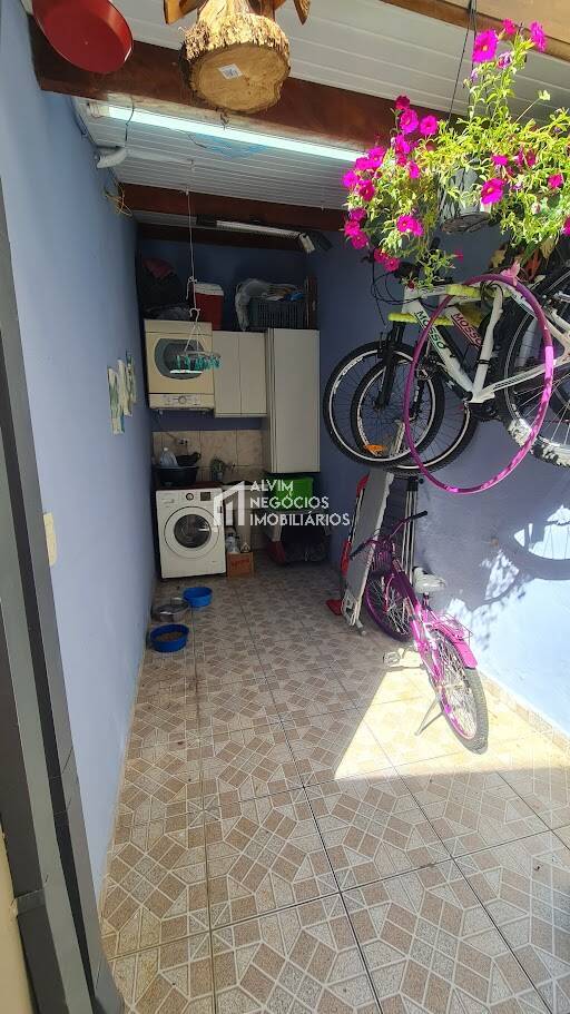 Casa à venda com 3 quartos, 150m² - Foto 30