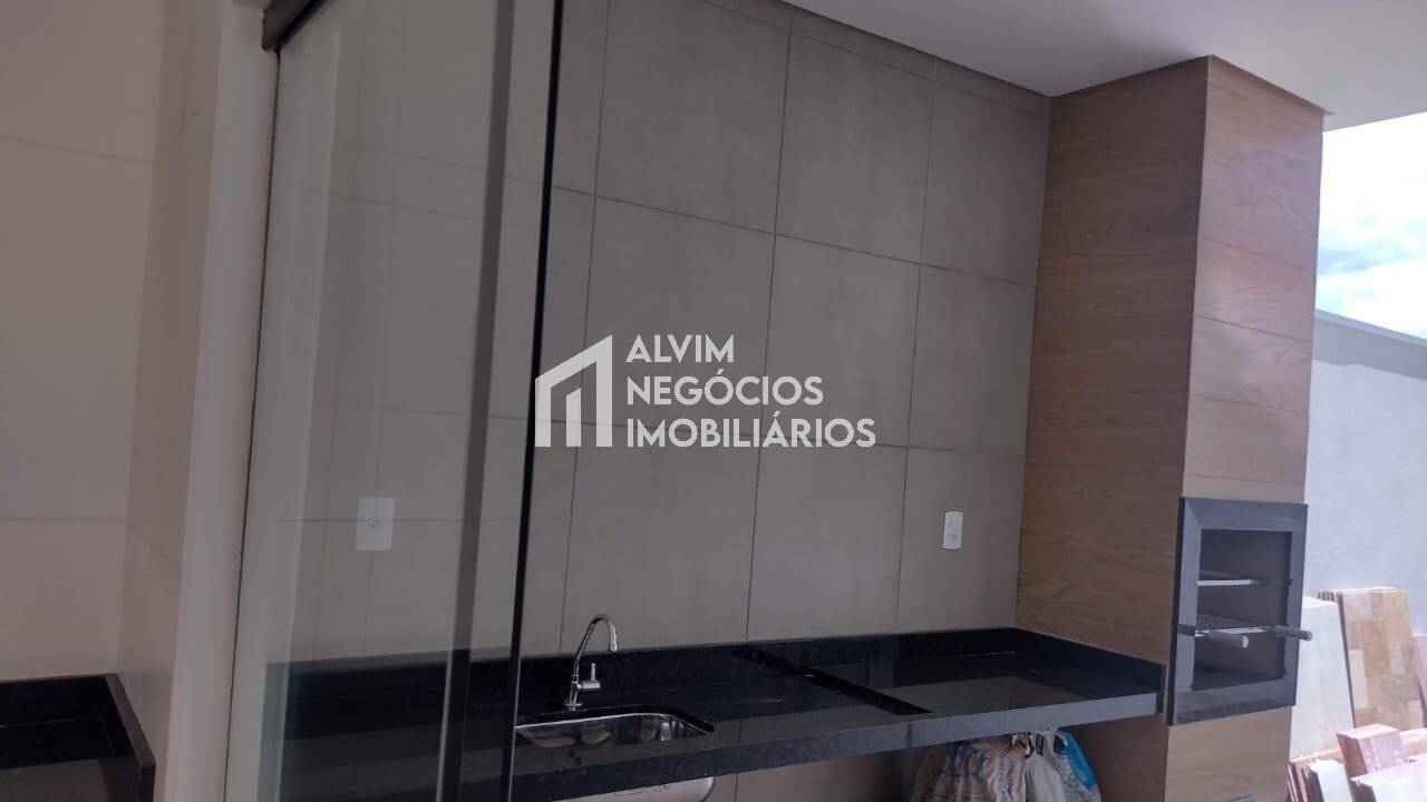 Casa à venda com 3 quartos, 140m² - Foto 7