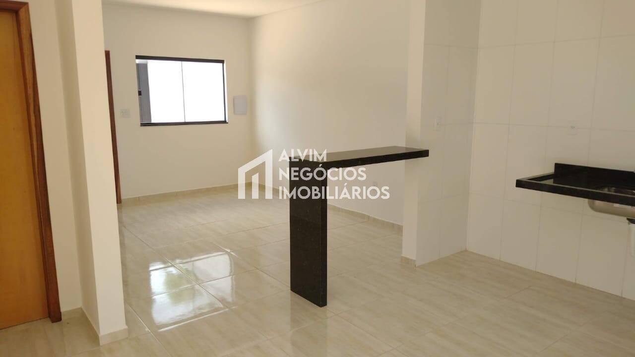 Casa à venda com 3 quartos, 140m² - Foto 11
