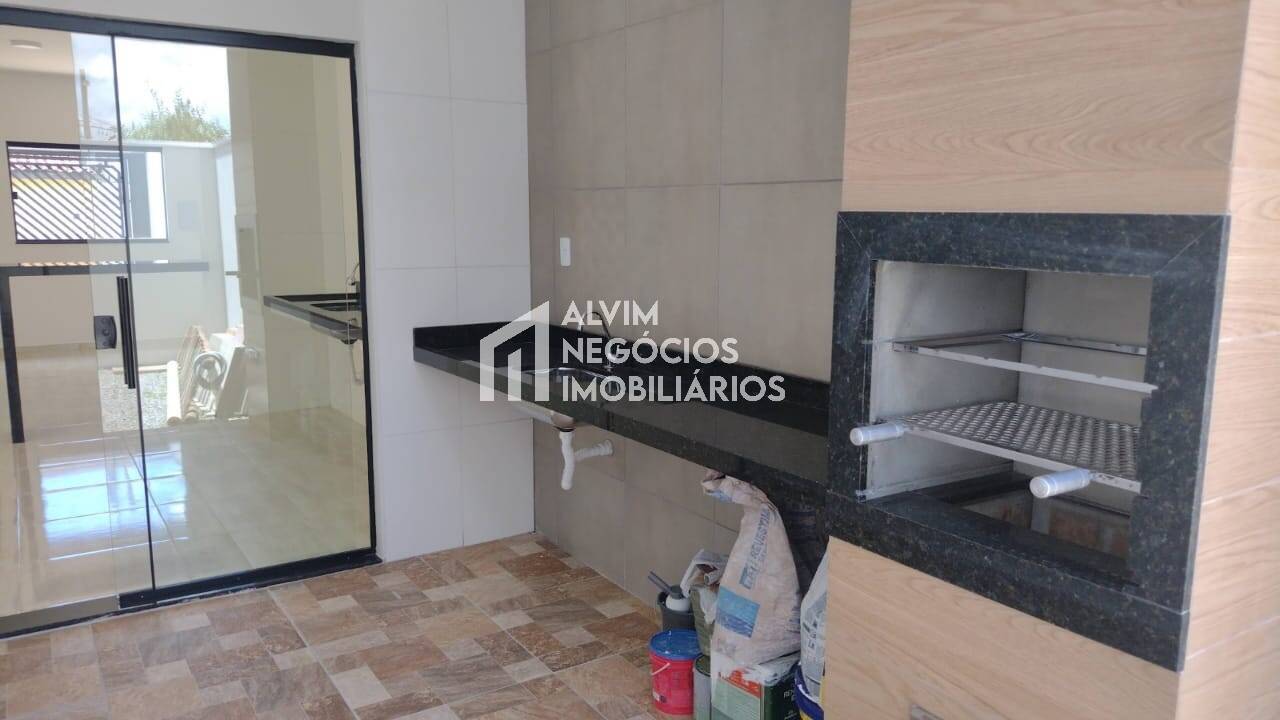 Casa à venda com 3 quartos, 140m² - Foto 18