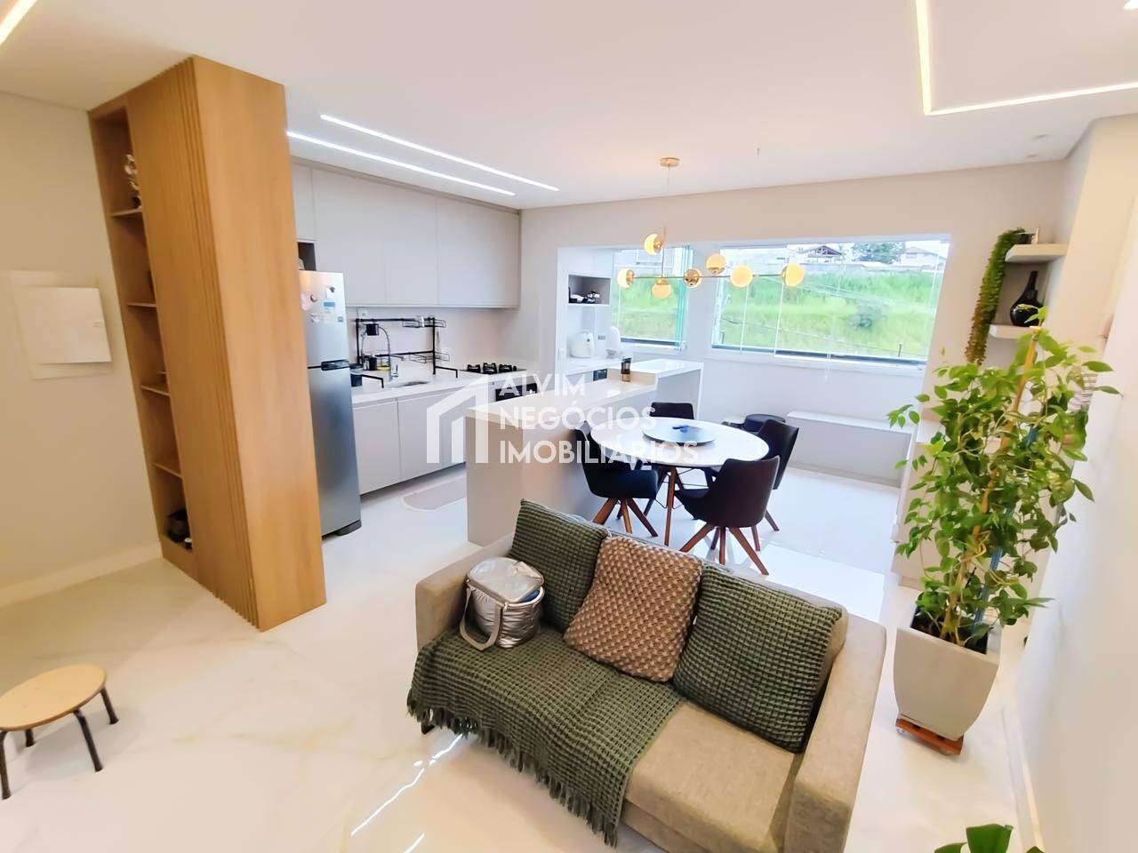 Apartamento à venda com 2 quartos, 64m² - Foto 9