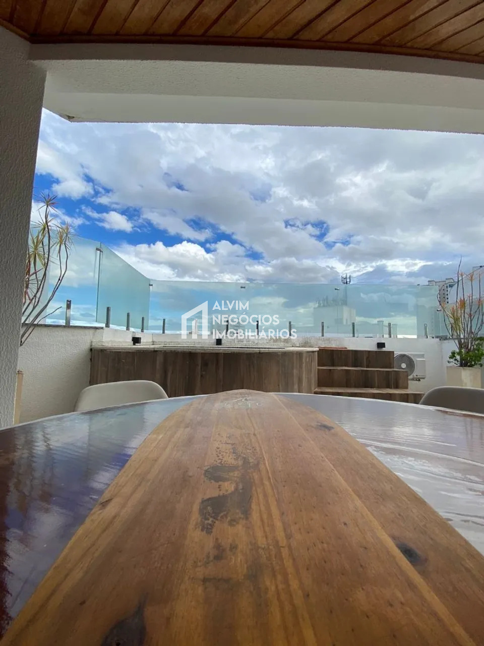 Apartamento à venda com 3 quartos, 182m² - Foto 10