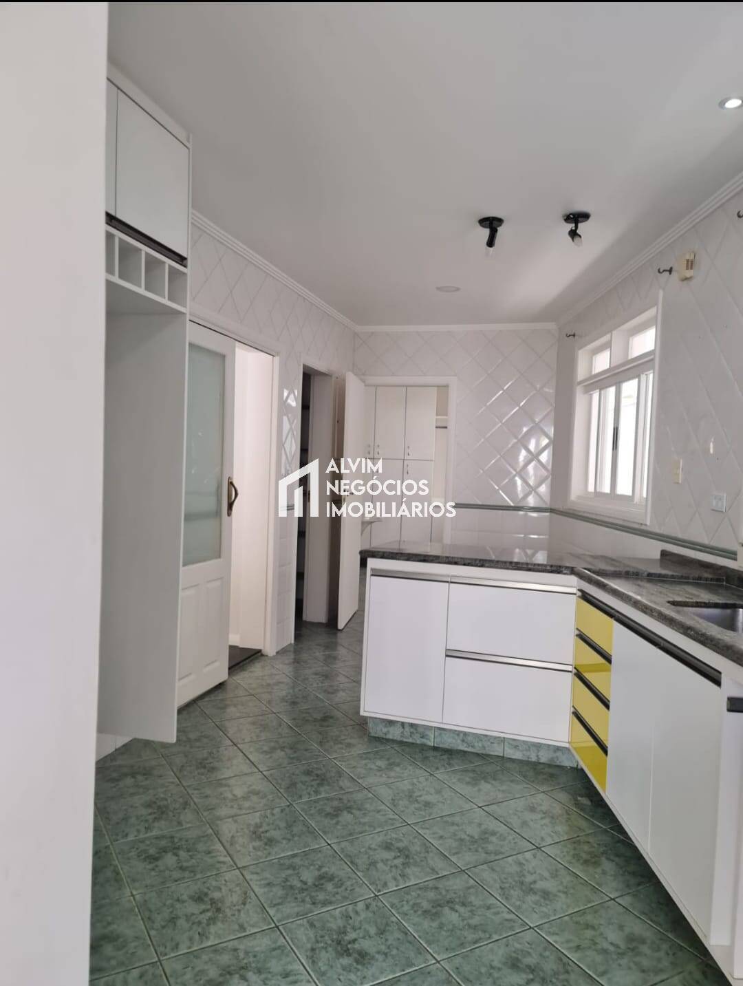 Casa, 4 quartos, 285 m² - Foto 6