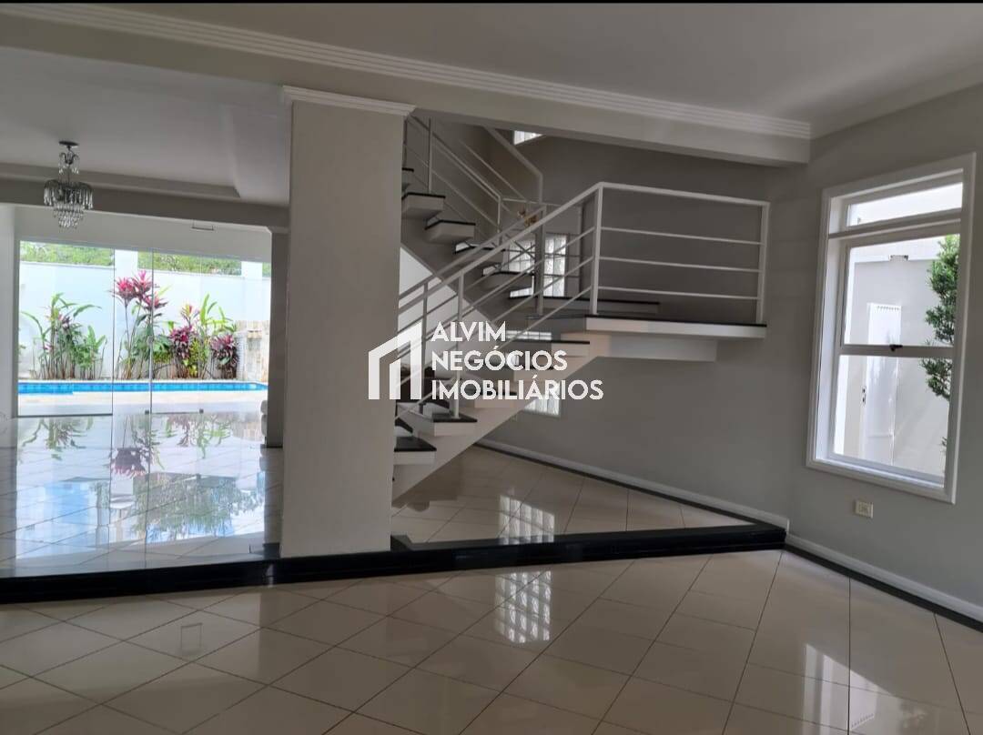 Casa, 4 quartos, 285 m² - Foto 4