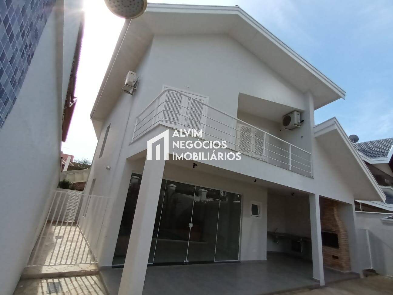 Casa, 4 quartos, 285 m² - Foto 34