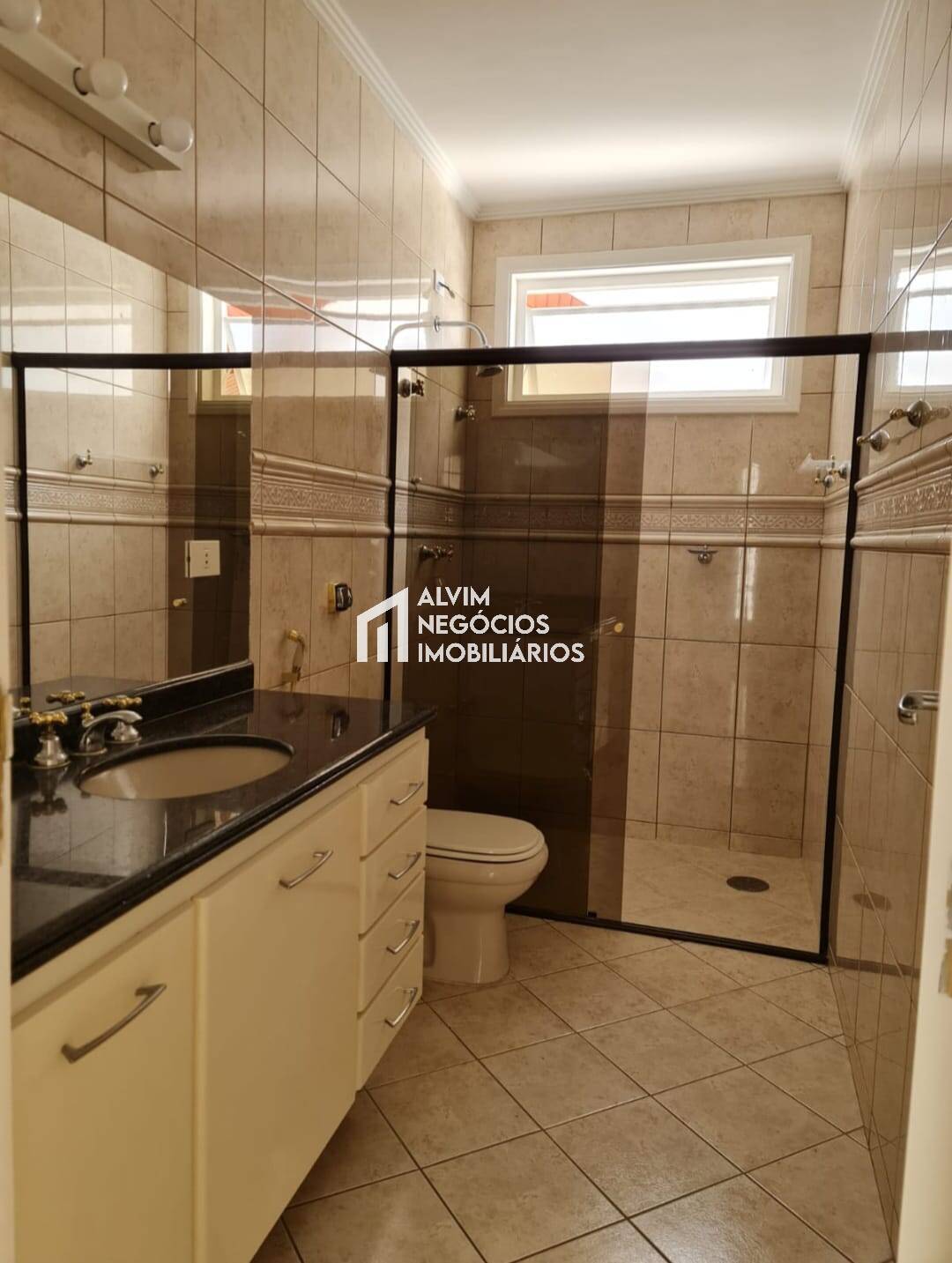 Casa, 4 quartos, 285 m² - Foto 25