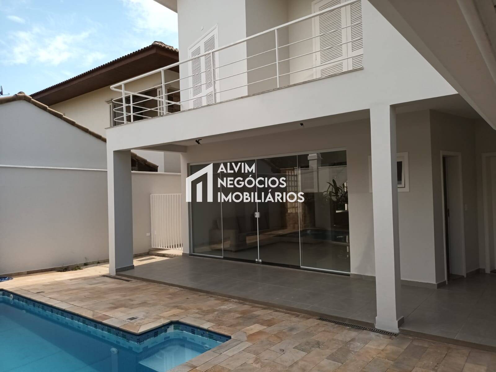 Casa, 4 quartos, 285 m² - Foto 36