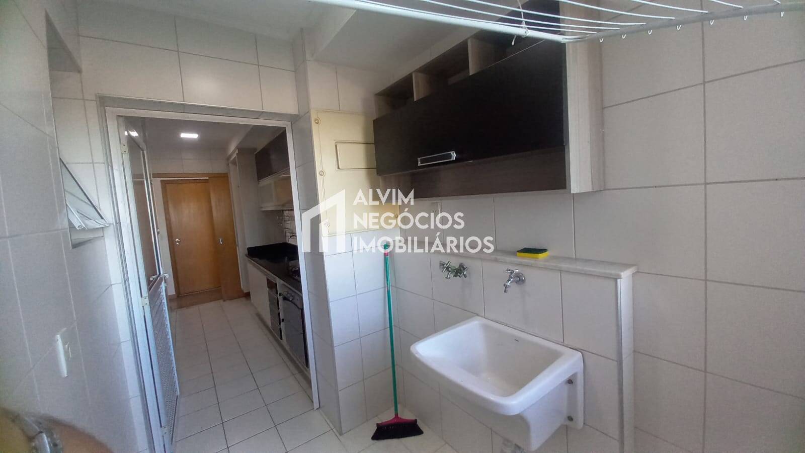 Apartamento à venda com 4 quartos, 111m² - Foto 11