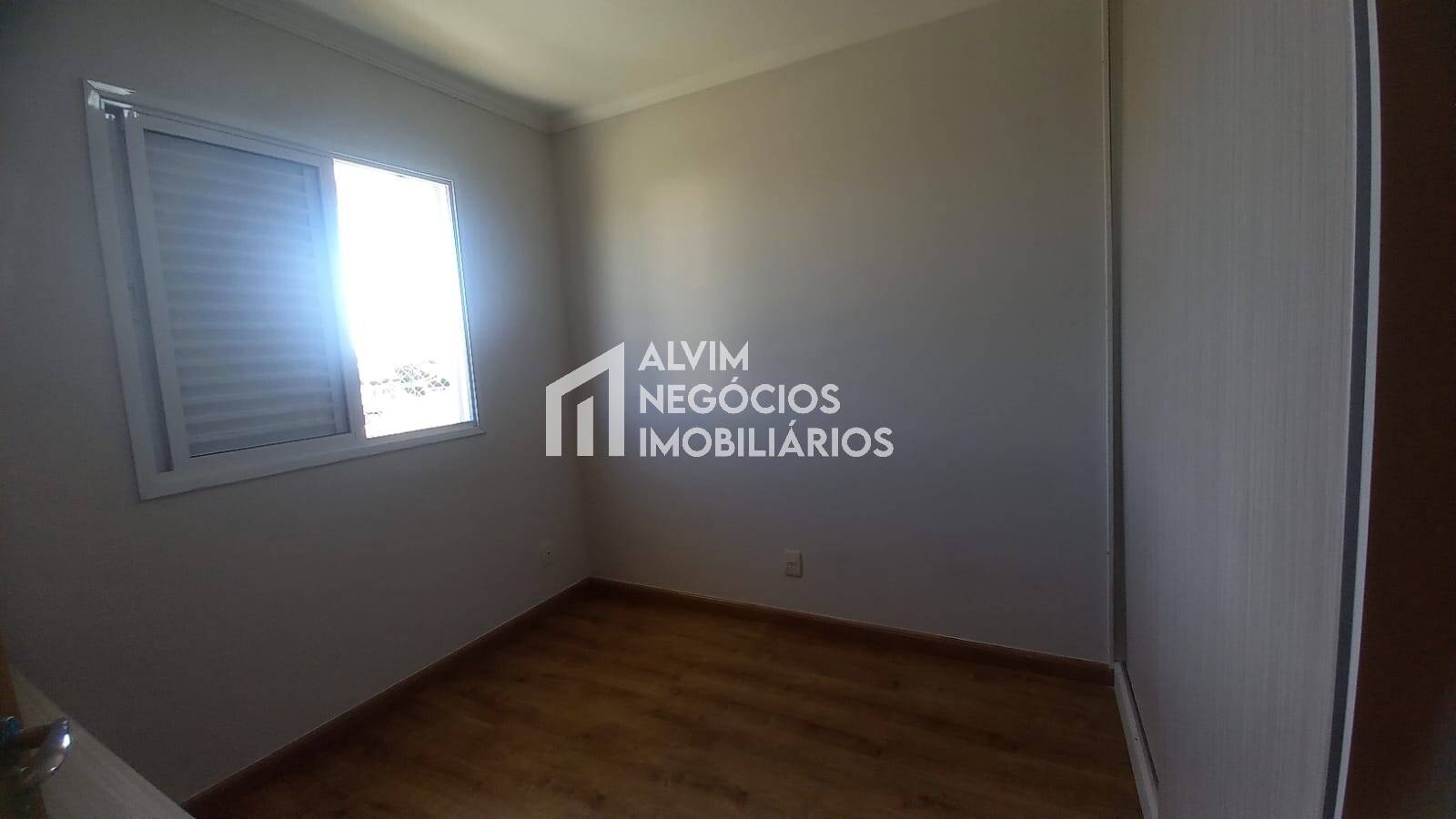 Apartamento à venda com 4 quartos, 111m² - Foto 17