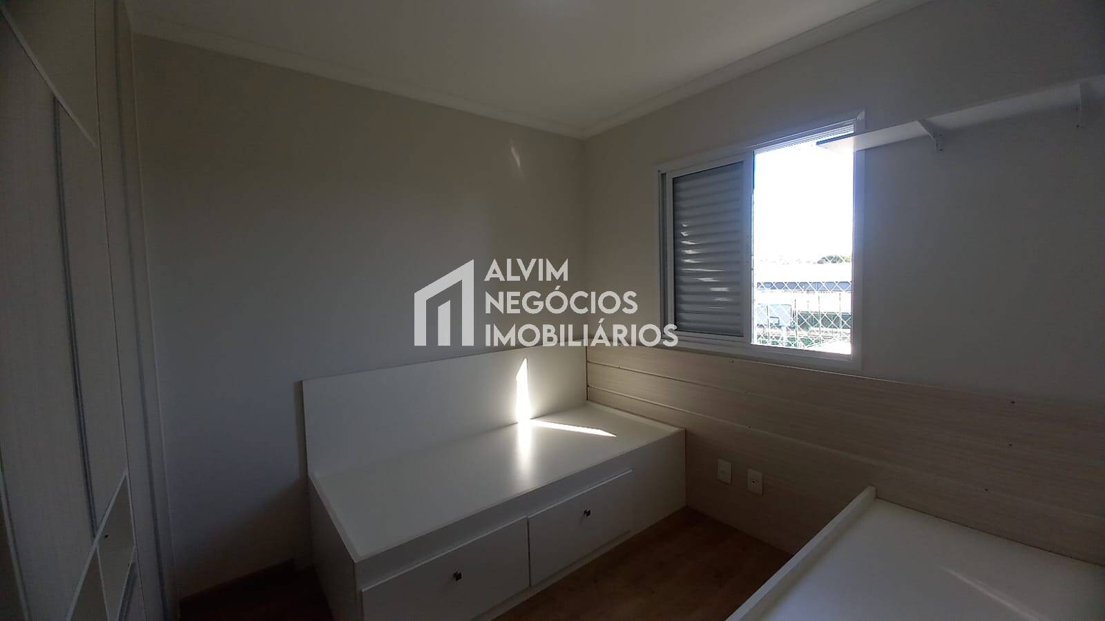 Apartamento à venda com 4 quartos, 111m² - Foto 21