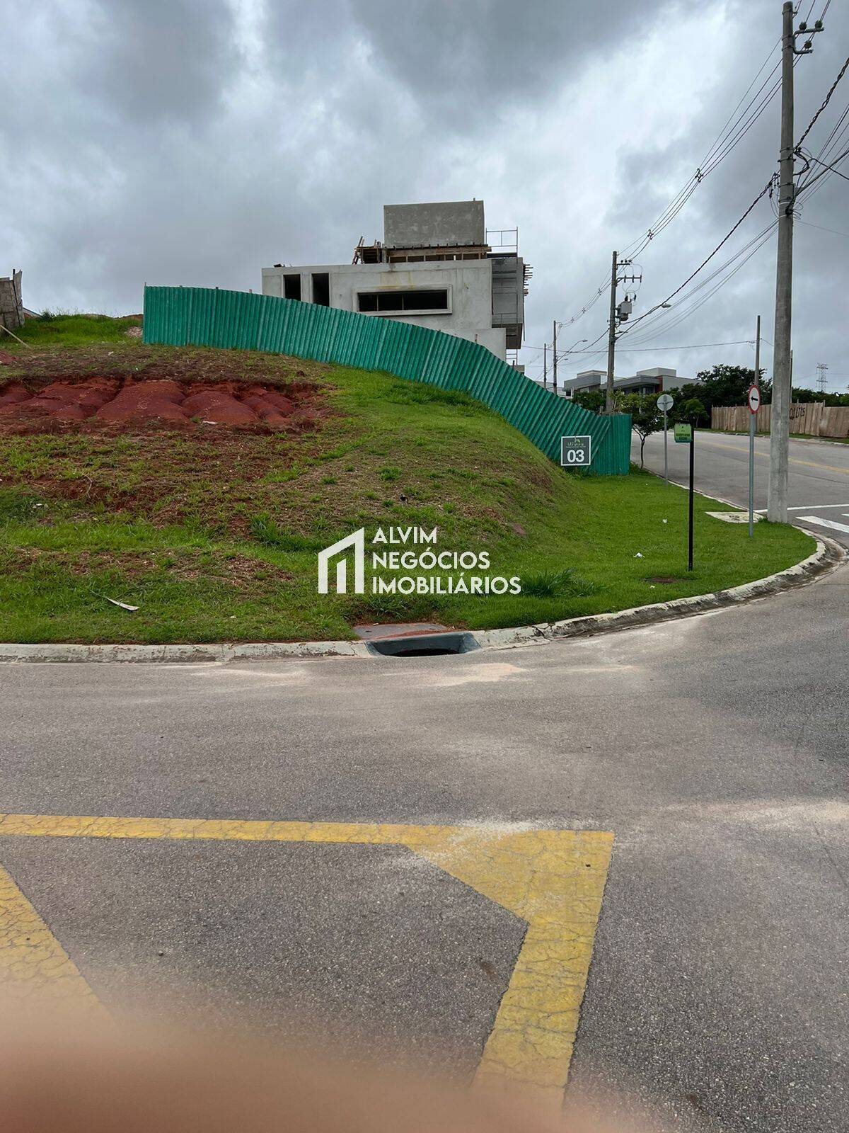 Terreno, 306 m² - Foto 1