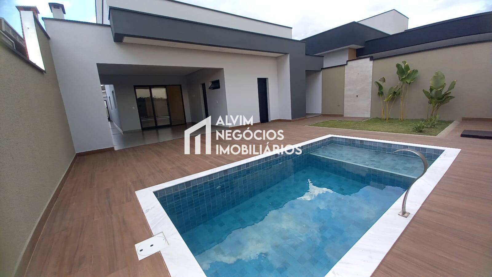 Casa, 3 quartos, 194 m² - Foto 35