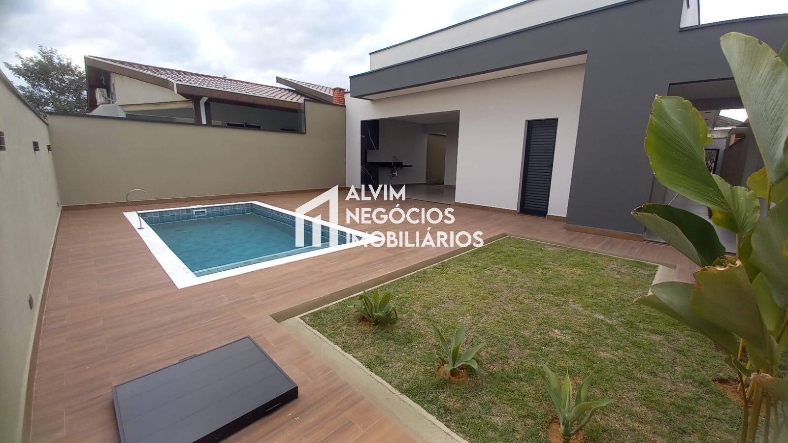 Casa, 3 quartos, 194 m² - Foto 37