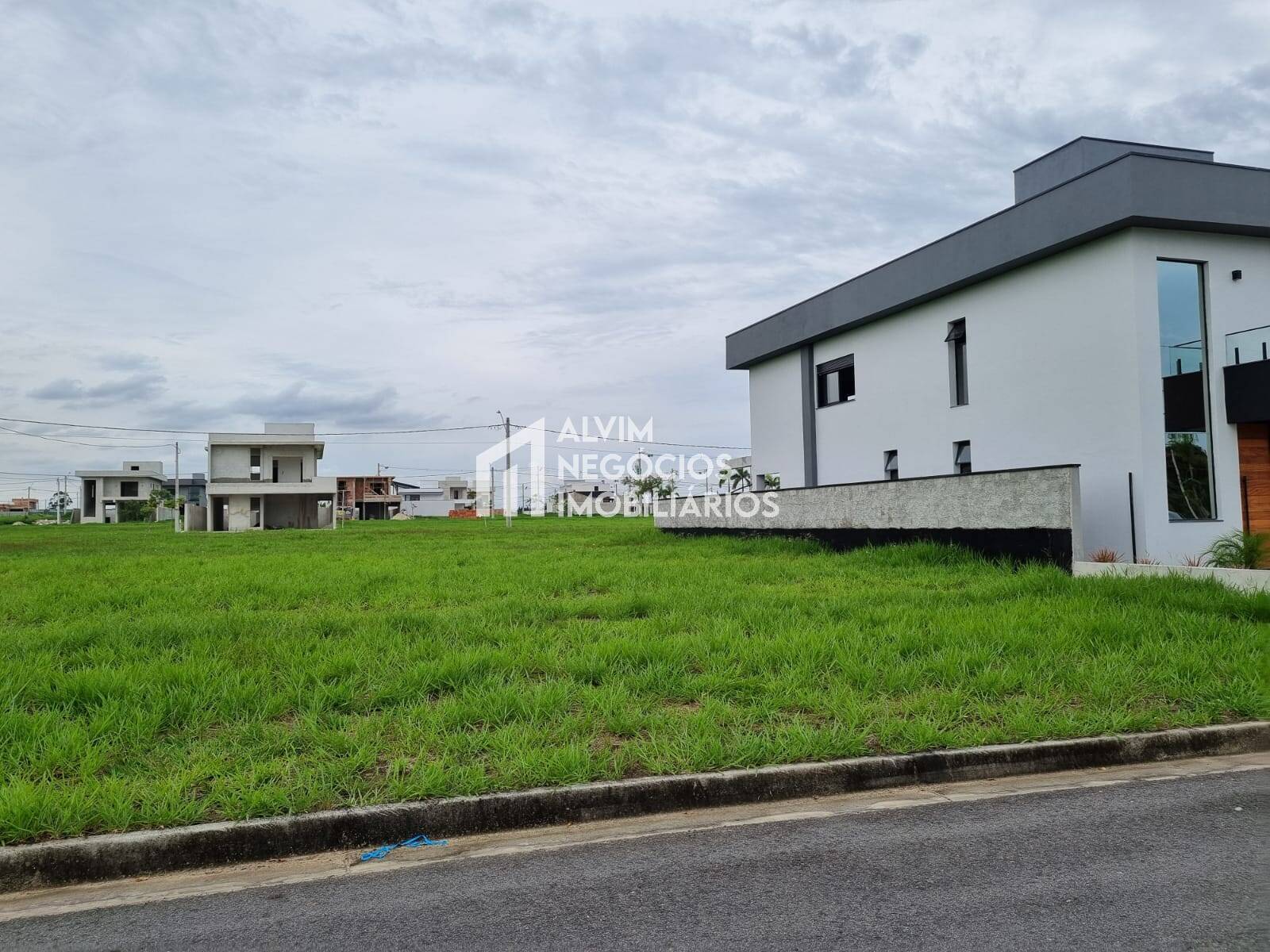 Terreno à venda, 250m² - Foto 7