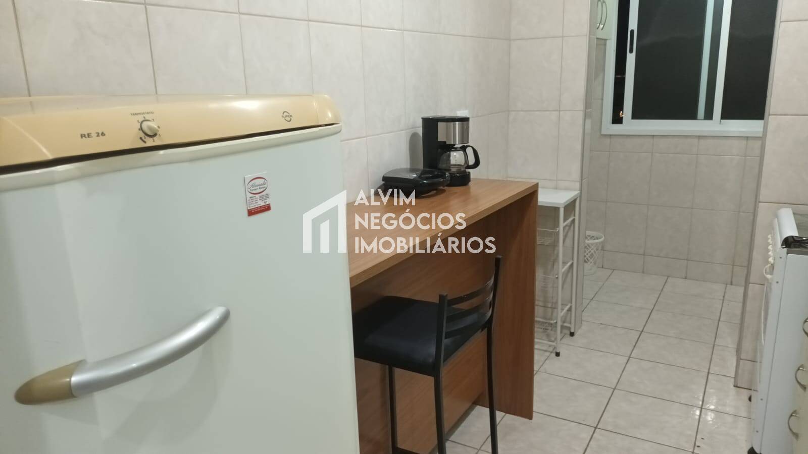 Apartamento para alugar com 1 quarto, 45m² - Foto 6