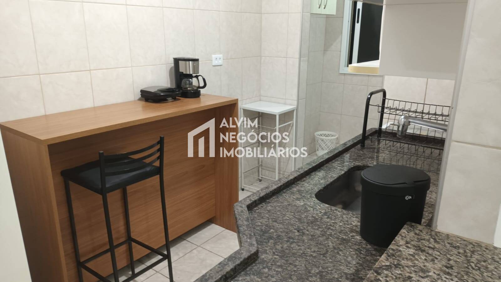 Apartamento para alugar com 1 quarto, 45m² - Foto 7