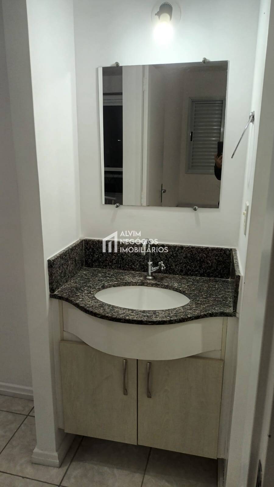 Apartamento para alugar com 1 quarto, 45m² - Foto 15