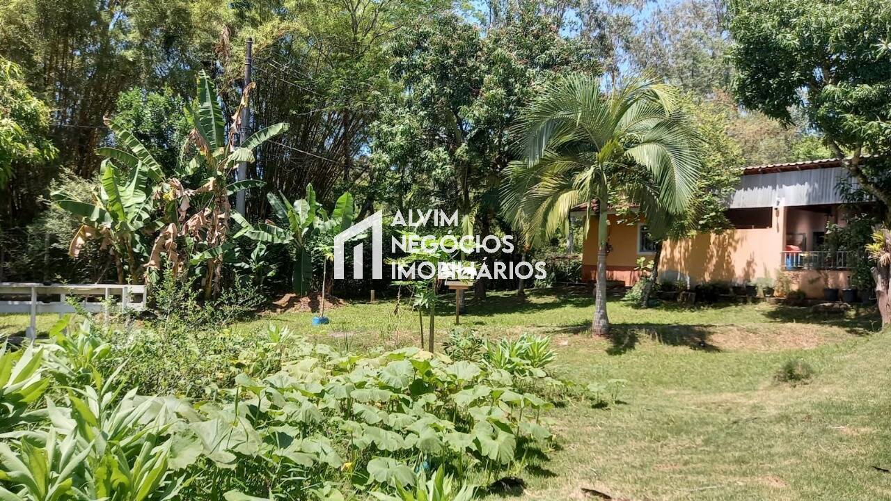 Chácara, 4 quartos, 5000 m² - Foto 1