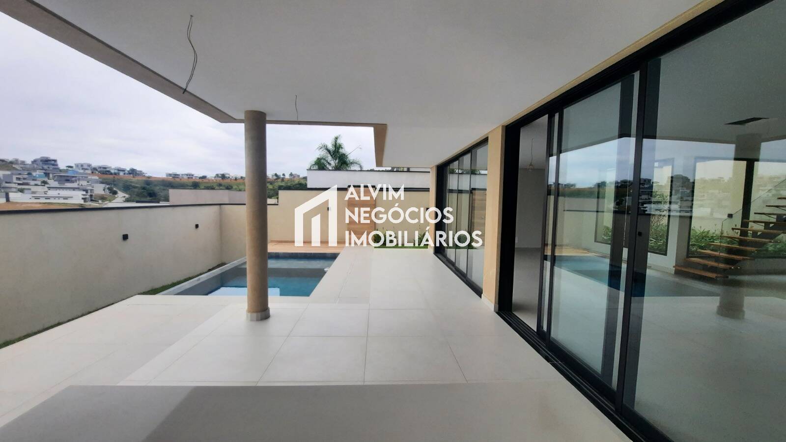 Sobrado, 3 quartos, 302 m² - Foto 10