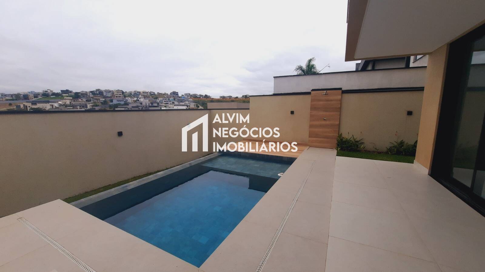 Sobrado, 3 quartos, 302 m² - Foto 13