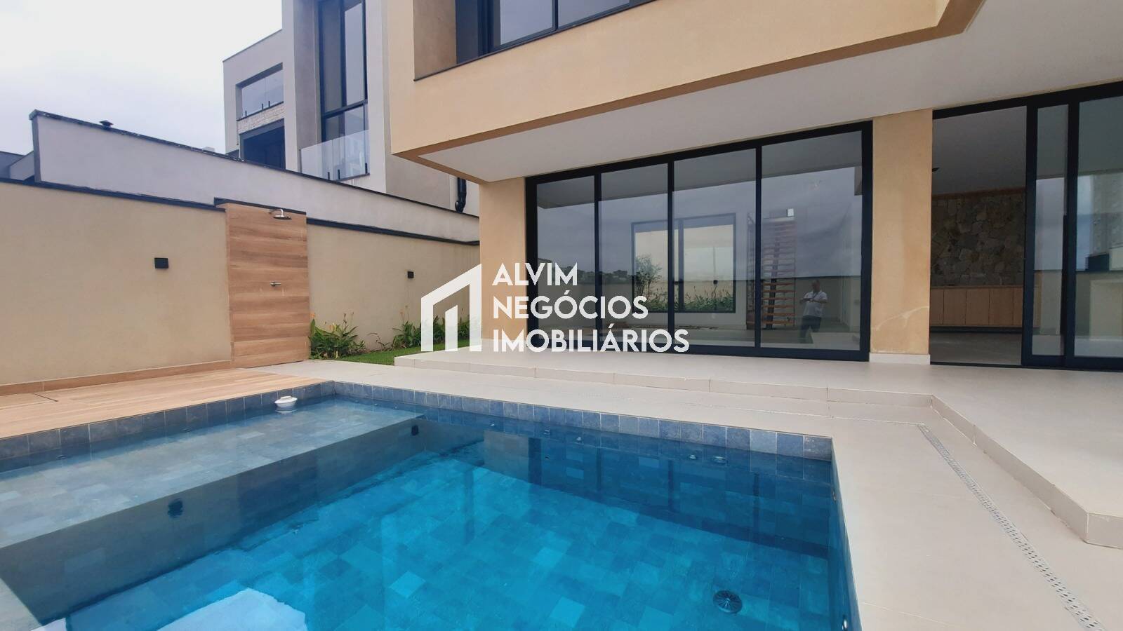 Sobrado, 3 quartos, 302 m² - Foto 17
