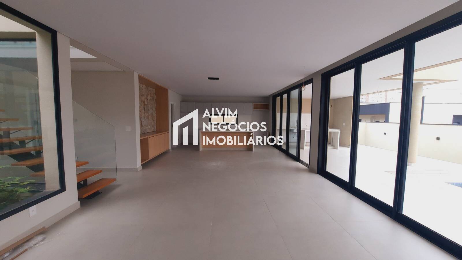 Sobrado, 3 quartos, 302 m² - Foto 24