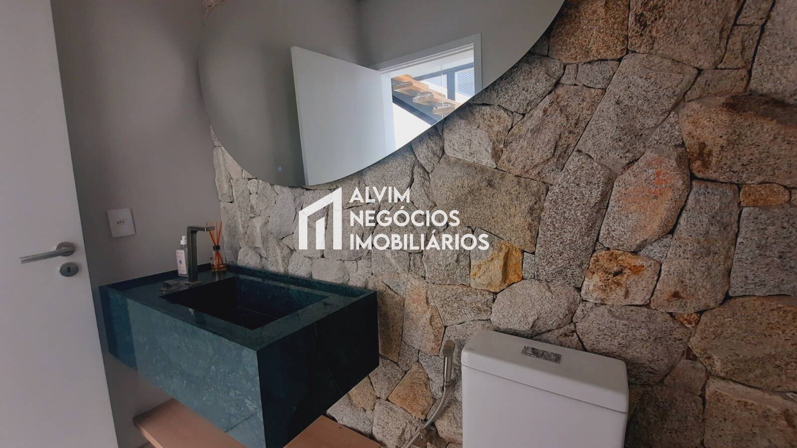 Sobrado, 3 quartos, 302 m² - Foto 29