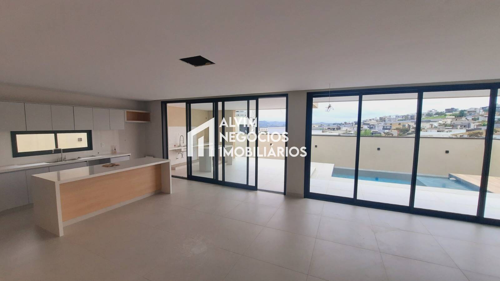 Sobrado, 3 quartos, 302 m² - Foto 32